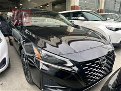 نيسان ألتيما